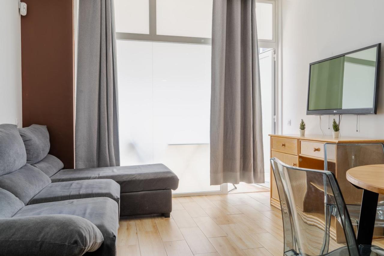 403 Vista Mar Con Balcon